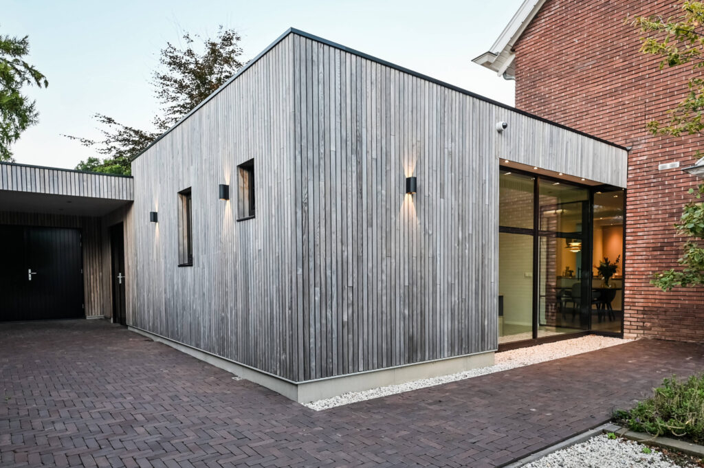 Woning-prefab-uitbouwen-in-Barneveld-Uitbouw-Liemers-Prefab-Concepts